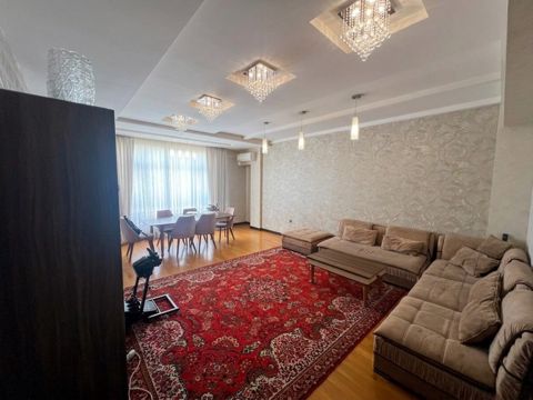 Satılır 3 otaqlı yeni tikili 136 m² — Bakı