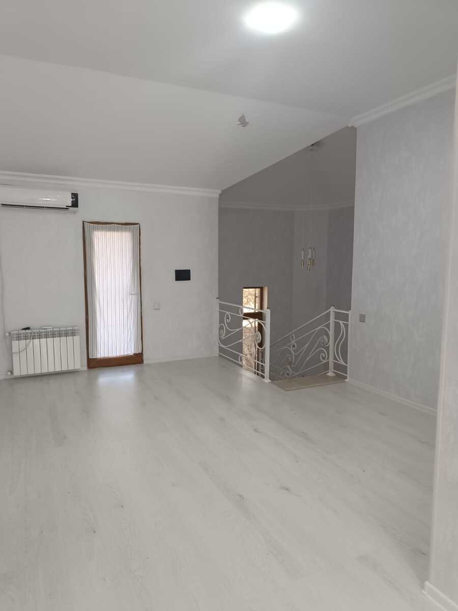 Satılır 5 otaqlı həyət evi/bağ evi 200 m² — Ev, villa, Bakı (7)