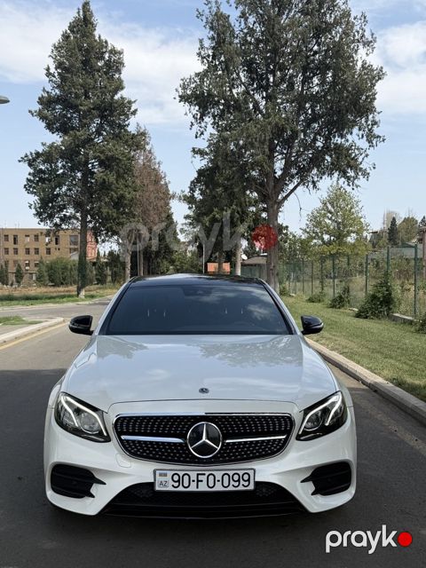 Mercedes E 300, 2.0 L, 2019 il, 110 000 km — Gəncə
