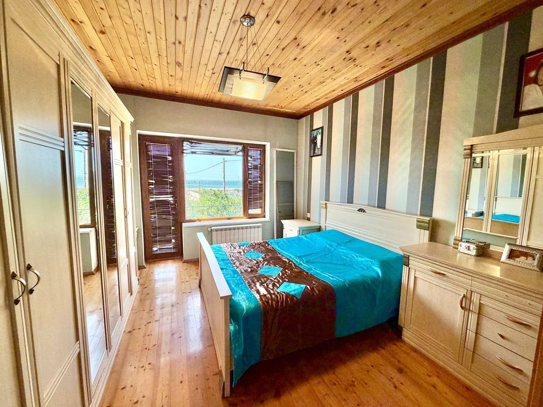 Satılır 7 otaqlı həyət evi/bağ evi 300 m² — Ev, villa, Bakı (2)