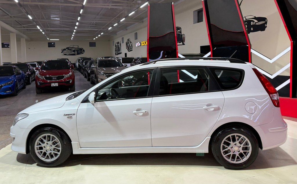Hyundai i30, 1.4 L, 2011 il, 186 000 km — Avtomobillər, Sumqayıt (6)
