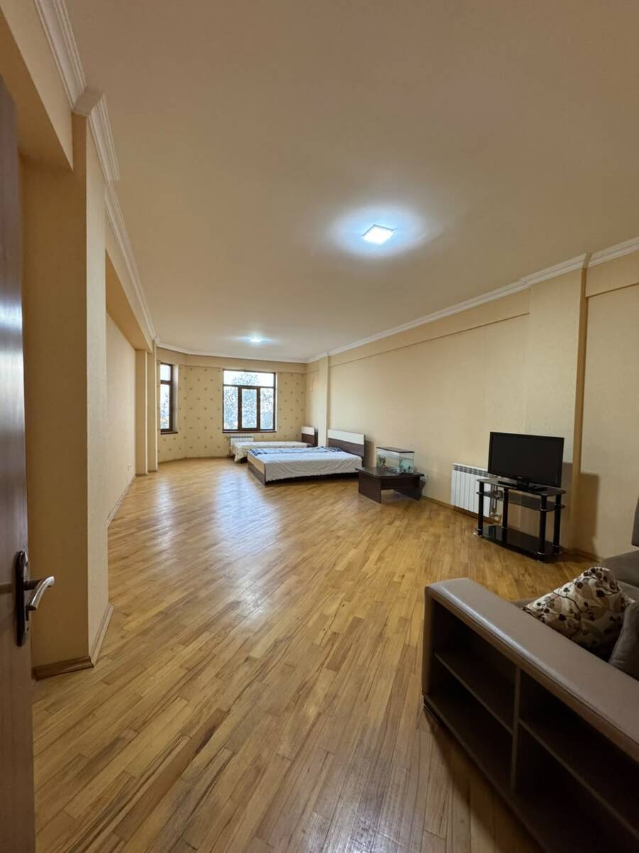 Satılır 3 otaqlı yeni tikili 180 m² — Mənzil, Bakı (12)