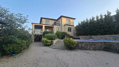 Satılır 7 otaqlı həyət evi/bağ evi 400 m² — Bakı