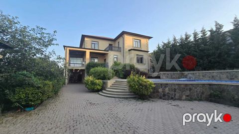 Satılır 7 otaqlı həyət evi/bağ evi 400 m²