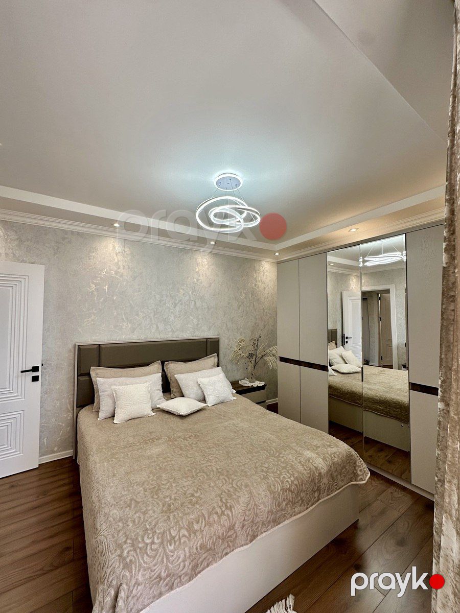 Satılır 2 otaqlı köhnə tikili 61 m² — Mənzil, Bakı (9)