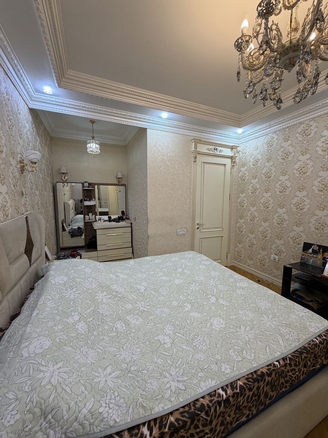Satılır 3 otaqlı köhnə tikili 105 m² — Mənzil, Bakı (9)