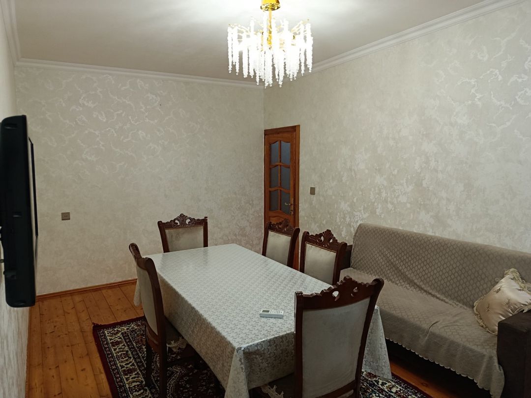 İcarəyə verilir 3 otaqlı köhnə tikili 85 m² — Mənzil, Bakı (2)