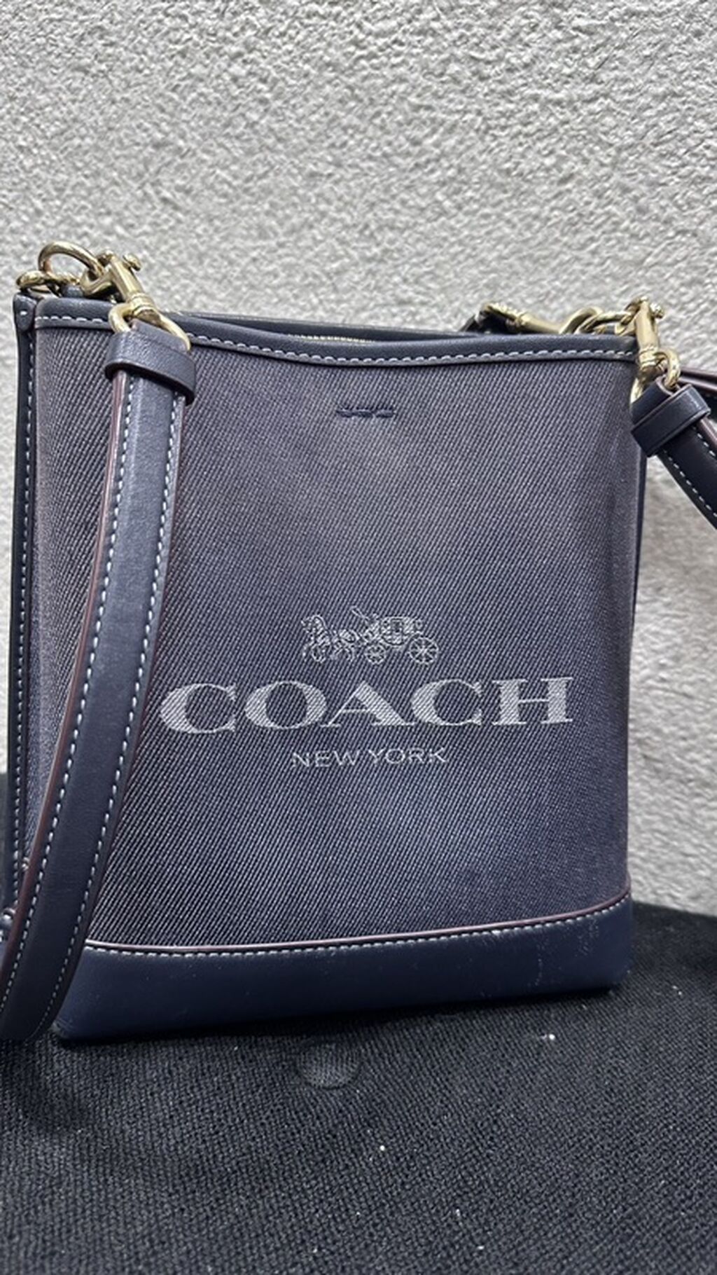 Coach New York çiyin çantası - Model: klassik Coach crossbody - Rəng — Çantalar, Bakı