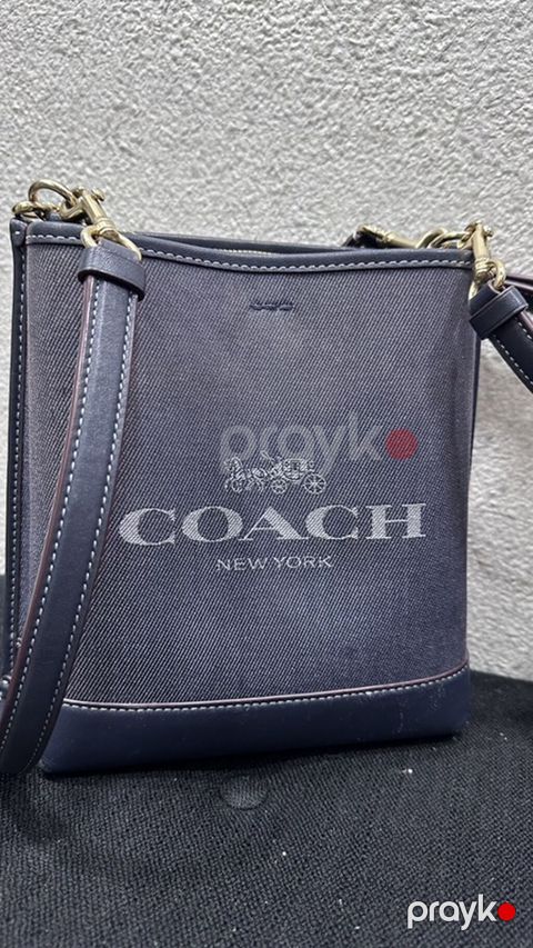 Coach New York çiyin çantası - Model: klassik Coach crossbody - Rəng — Bakı