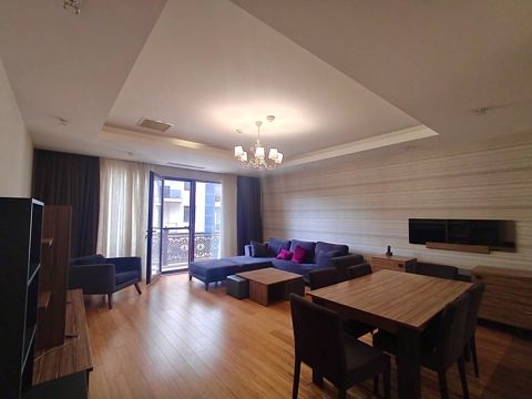 Satılır 2 otaqlı yeni tikili 90.3 m² — Bakı