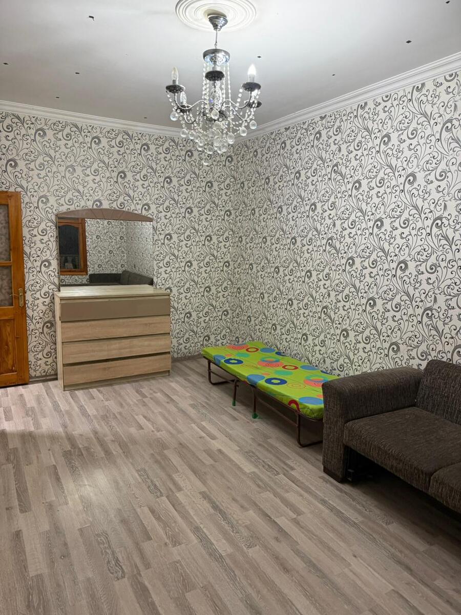 Satılır 2 otaqlı köhnə tikili 70 m² — Mənzil, Bakı (12)