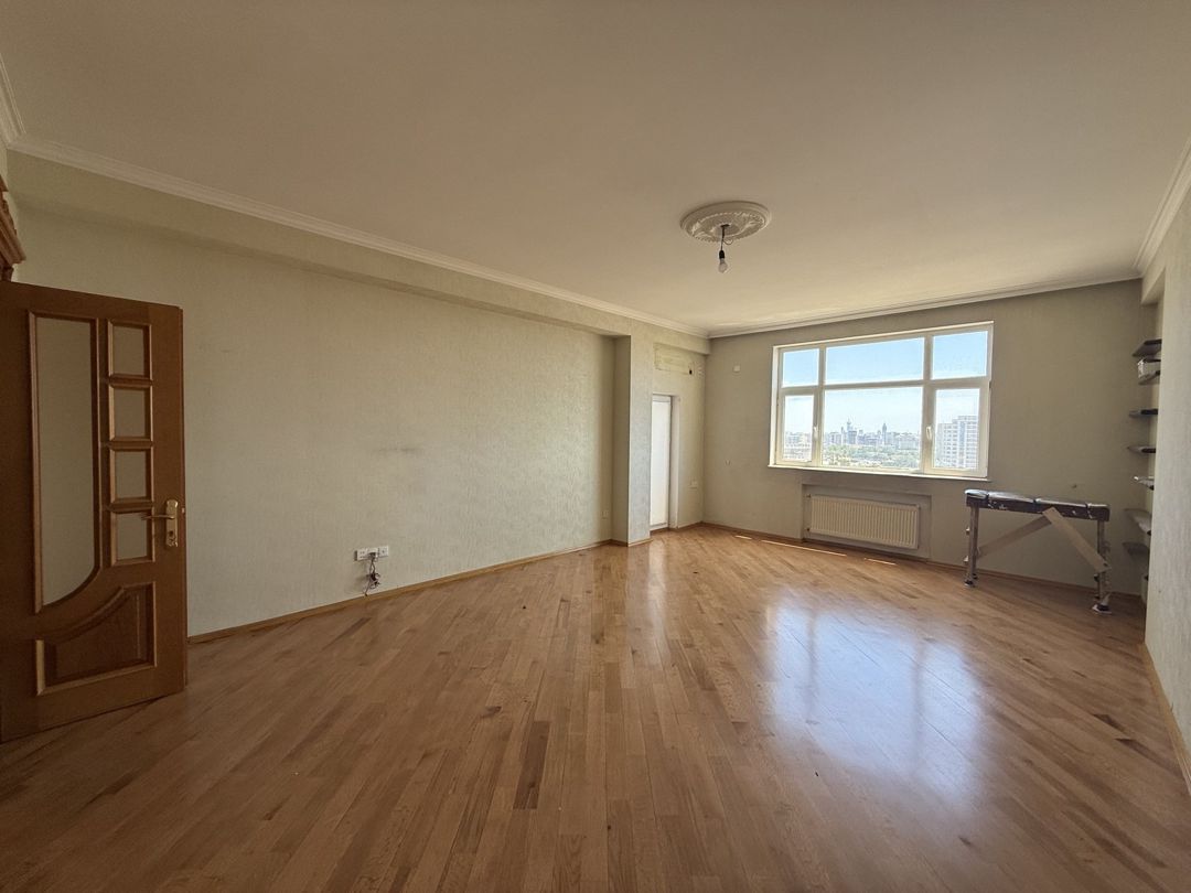 Satılır 3 otaqlı yeni tikili 110 m² — Mənzil, Bakı (2)