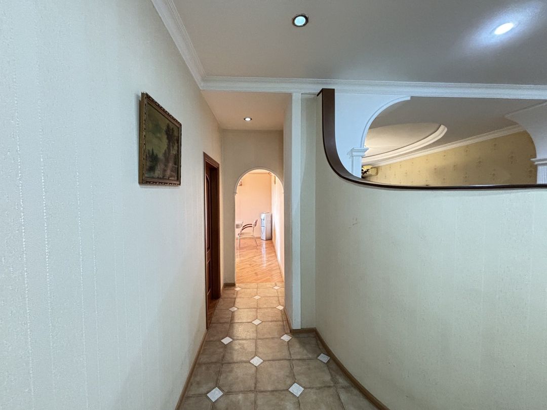 Satılır 3 otaqlı yeni tikili 130 m² — Mənzil, Bakı (12)
