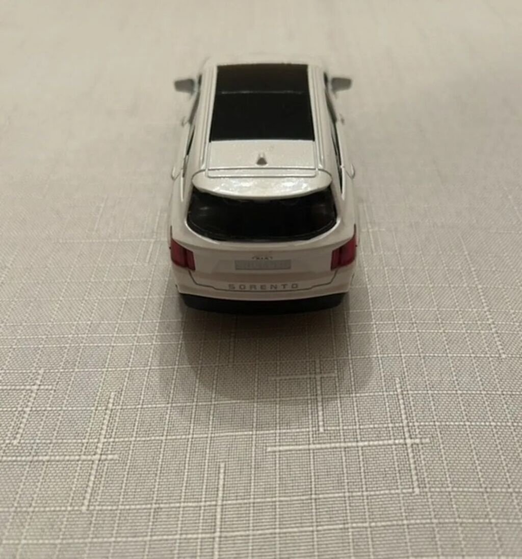 Ağ rəngli miniatür SUV model avtomobil oyuncağı - Korpus: ağ rəng — İdman, hobi, istirahət, Bakı (7)
