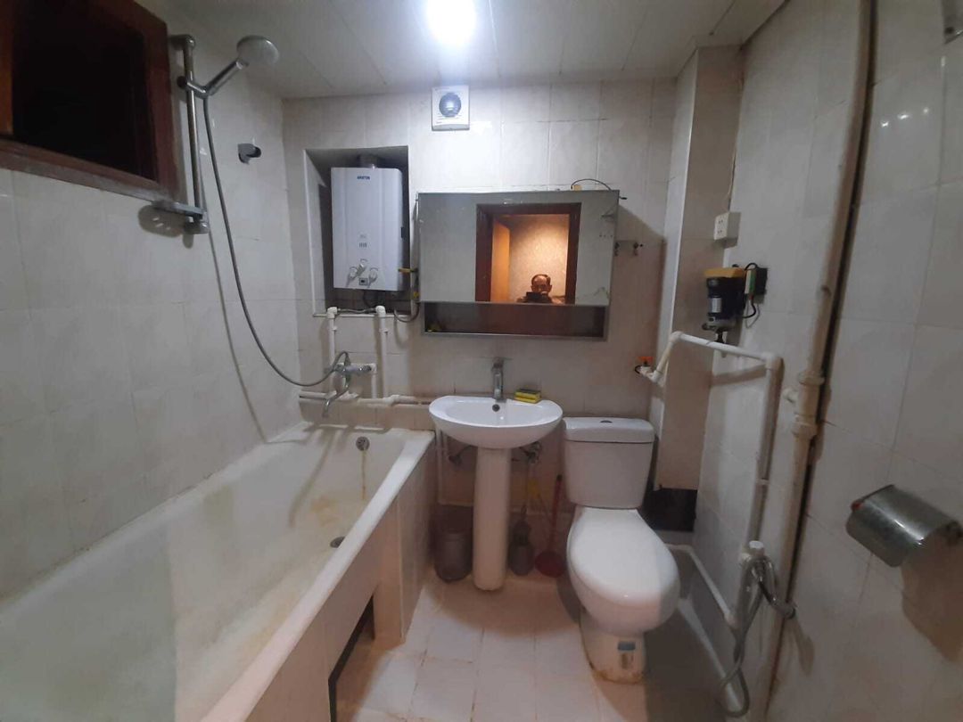 Satılır 2 otaqlı köhnə tikili 45 m² — Mənzil, Bakı (7)