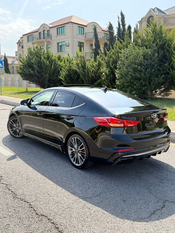 Hyundai Elantra, 1.6 L, 2017 il, 140 000 km — Avtomobillər, Bakı (5)