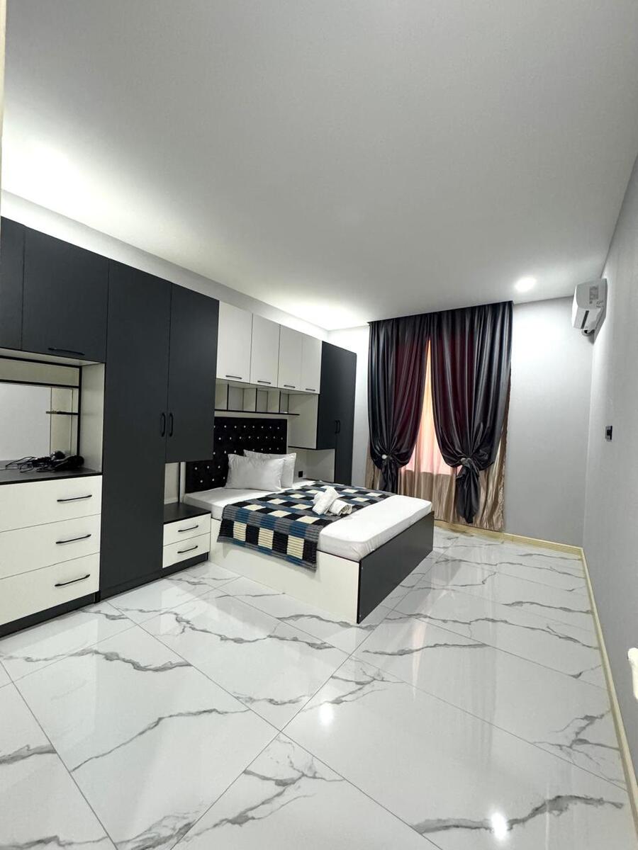 İcarəyə verilir 4 otaqlı yeni tikili 185 m² — Mənzil, Bakı (11)