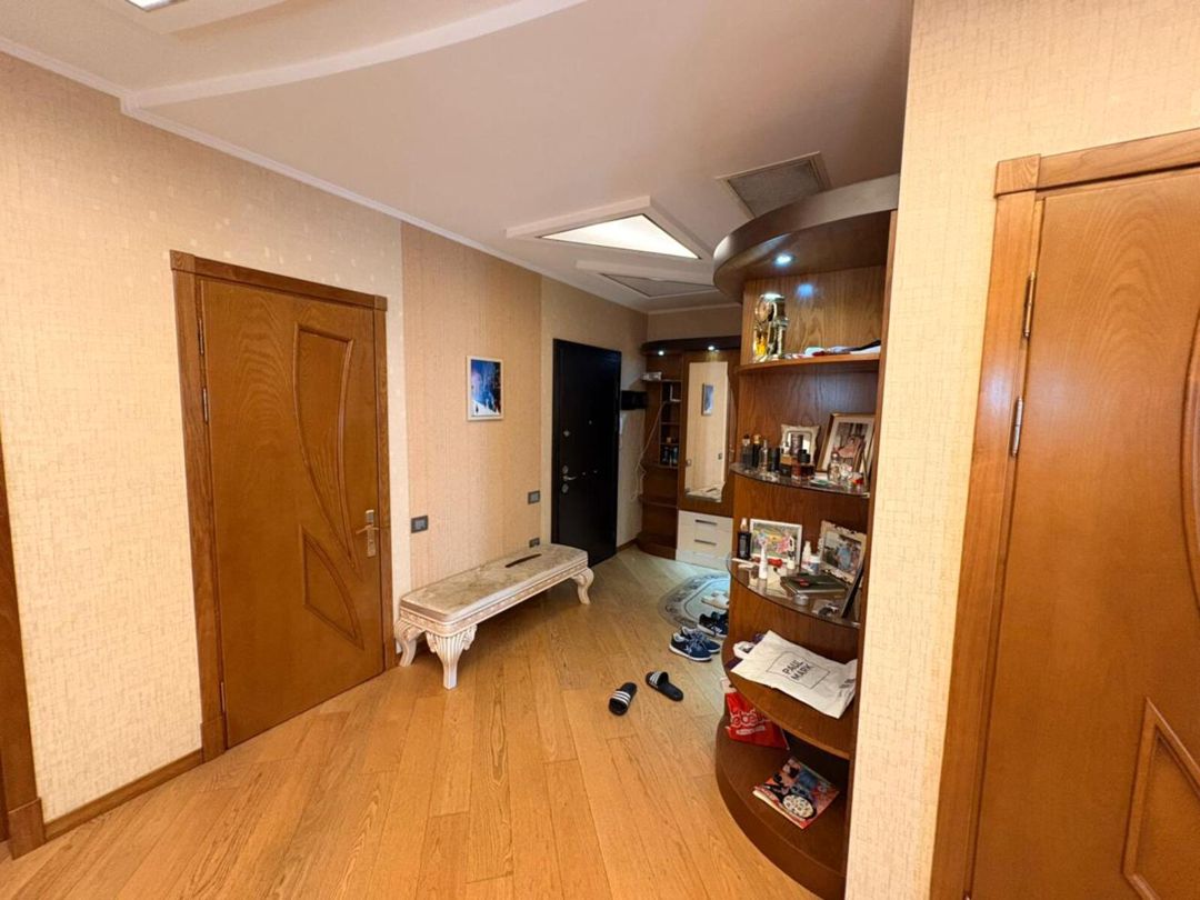 Satılır 4 otaqlı yeni tikili 170 m² — Mənzil, Bakı (12)