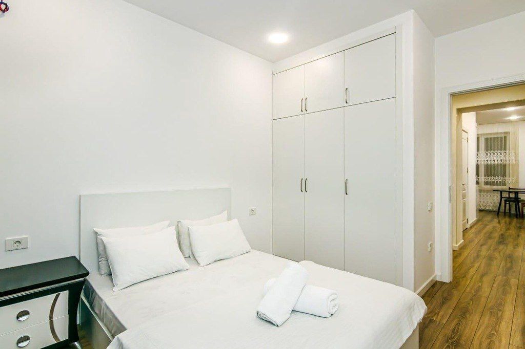 İcarəyə verilir 3 otaqlı köhnə tikili 95 m² — Mənzil, Bakı (2)