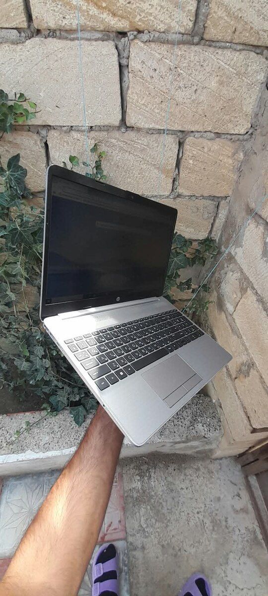Hp 250 g9 Ram 8,256 SSD — Elektronika, Sumqayıt (2)