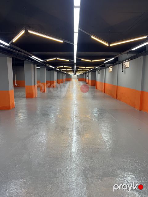 Satılır obyekt 1800 m²