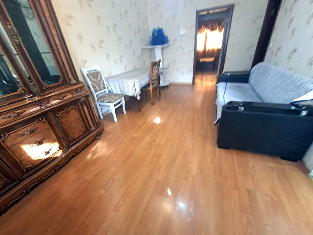 İcarəyə verilir 2 otaqlı köhnə tikili 55 m² — Mənzil, Bakı