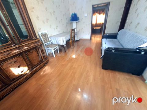 İcarəyə verilir 2 otaqlı köhnə tikili 55 m²