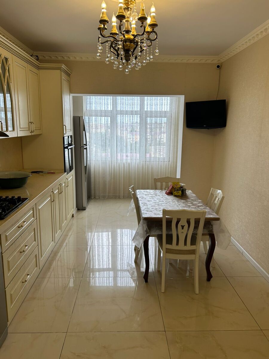 Satılır 5 otaqlı köhnə tikili 110 m² — Mənzil, Bakı (4)