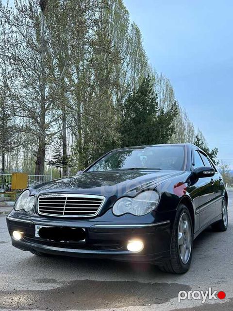 Mercedes C 240, 2.6 L, 2000 il, 400 000 km — Naxçıvan