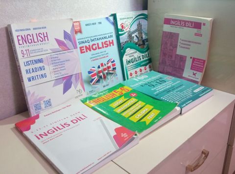 İngilis dili üzrə dərslik və test topluları dəsti Məzmun: - 9–11-ci — Digah