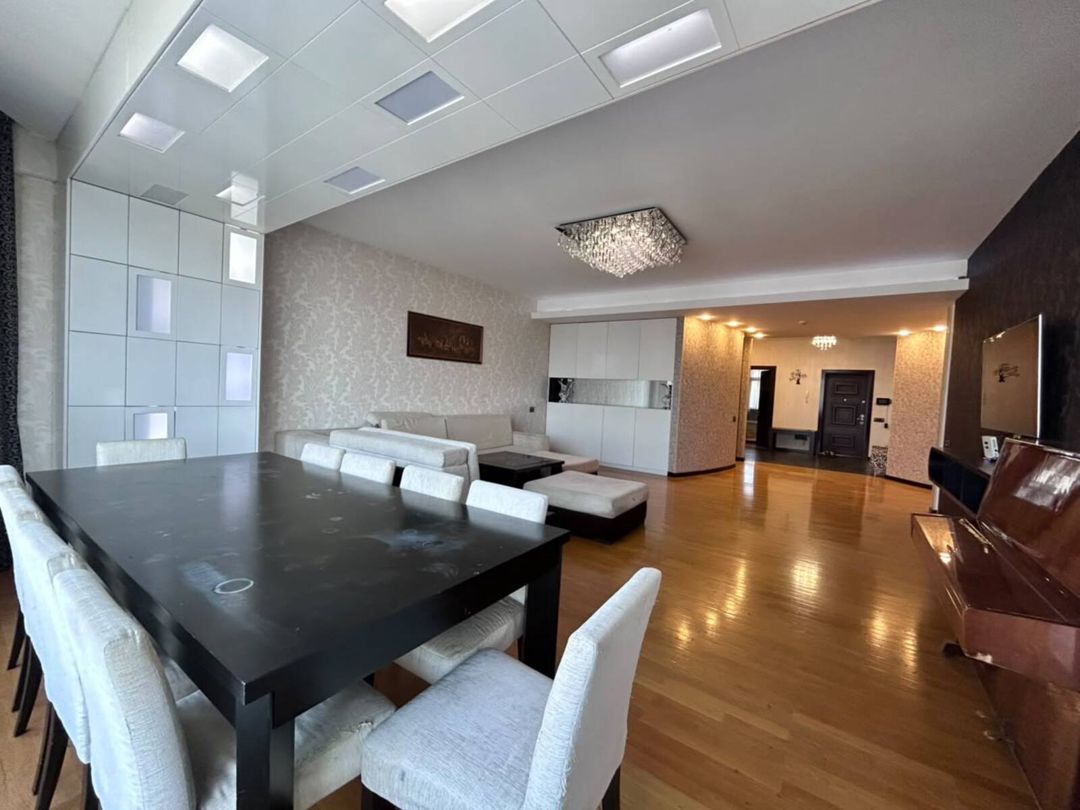 İcarəyə verilir 4 otaqlı yeni tikili 180 m² — Mənzil, Bakı (3)