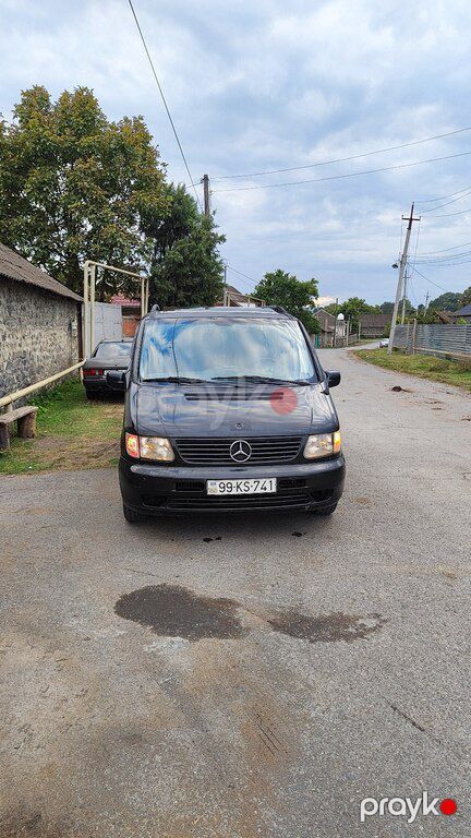 Mercedes Vito 112 CDI, 2.1 L, 2001 il, 301 769 km