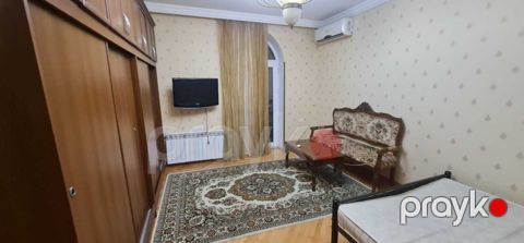 İcarəyə verilir 1 otaqlı köhnə tikili 50 m²