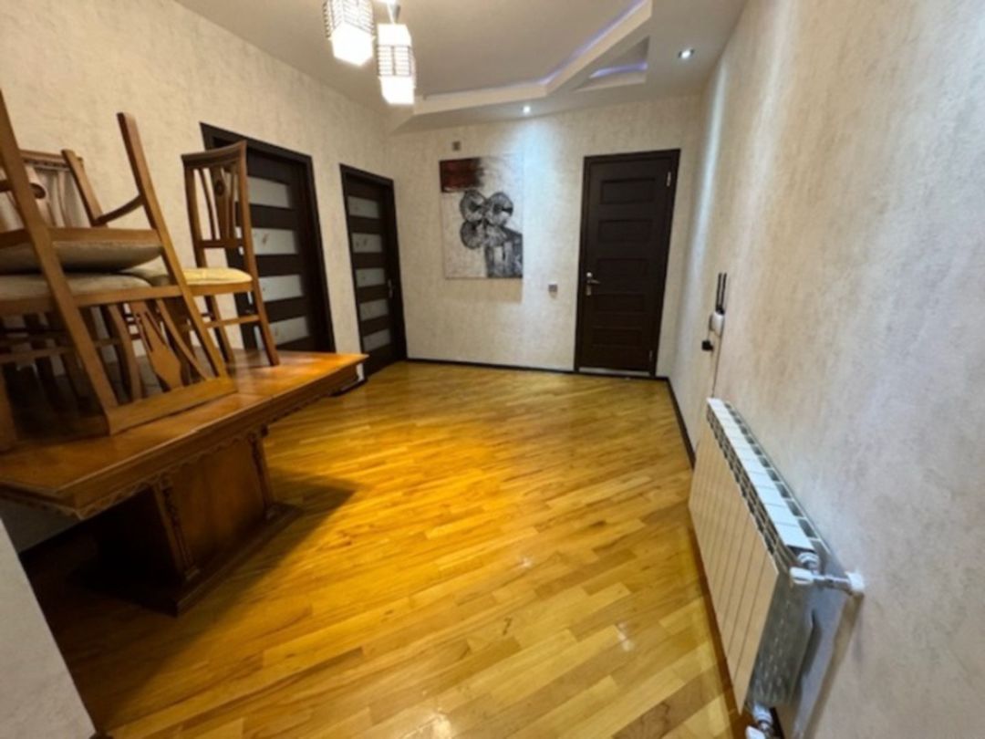 Satılır 3 otaqlı yeni tikili 140 m² — Mənzil, Bakı (11)