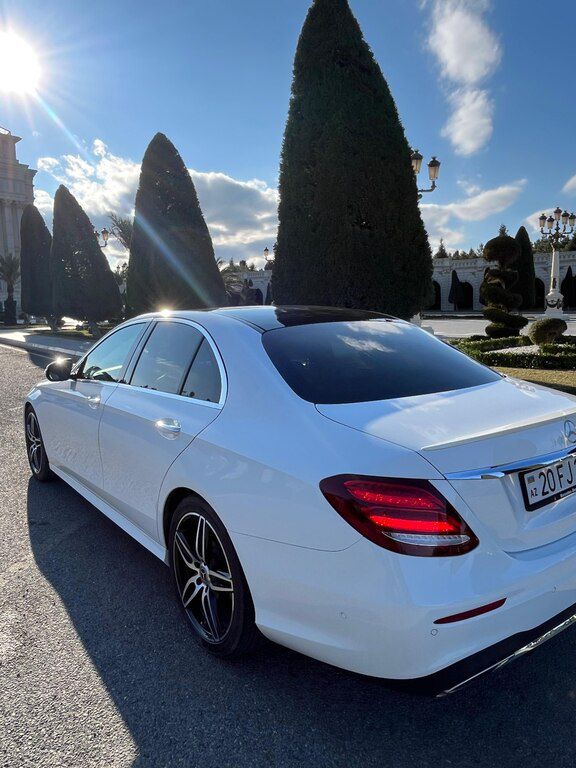 Mercedes E 300, 2.0 L, 2017 il, 134 000 km — Avtomobillər, Gəncə (11)
