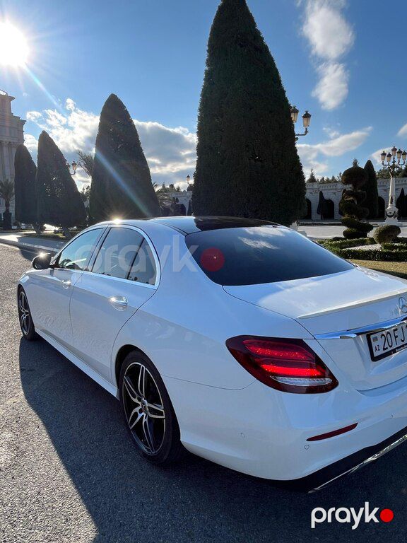 Mercedes E 300, 2.0 L, 2017 il, 134 000 km — Avtomobillər, Gəncə (11)