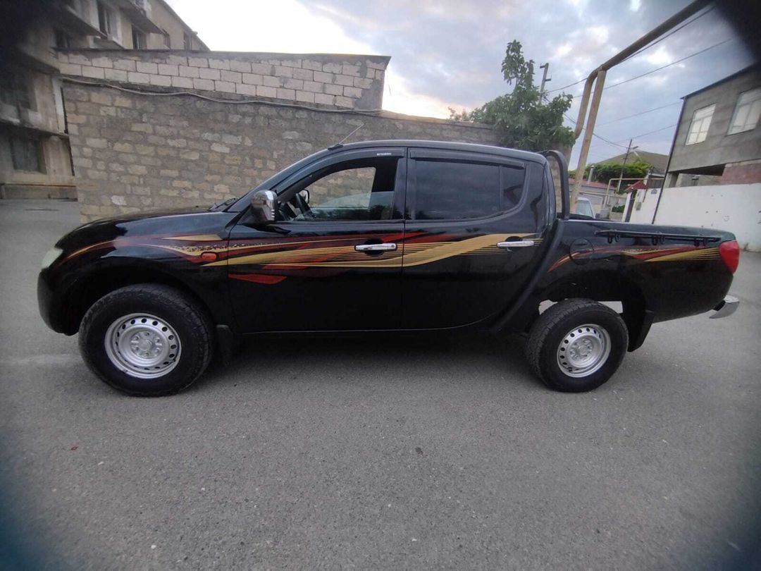 Mitsubishi L 200, 2010 il — Avtomobillər, Bakı (3)