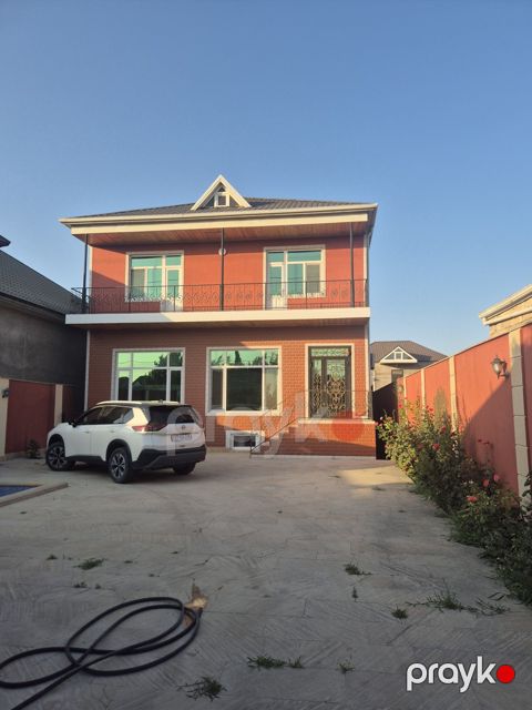 Satılır 8 otaqlı həyət evi/bağ evi 250 m²