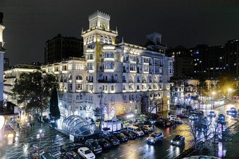 İcarəyə verilir 3 otaqlı köhnə tikili 132 m² — Bakı