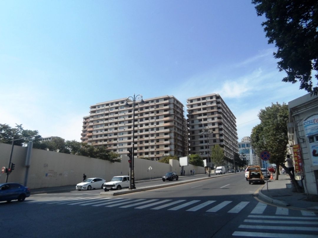 Satılır 4 otaqlı yeni tikili 255 m² — Mənzil, Bakı (5)