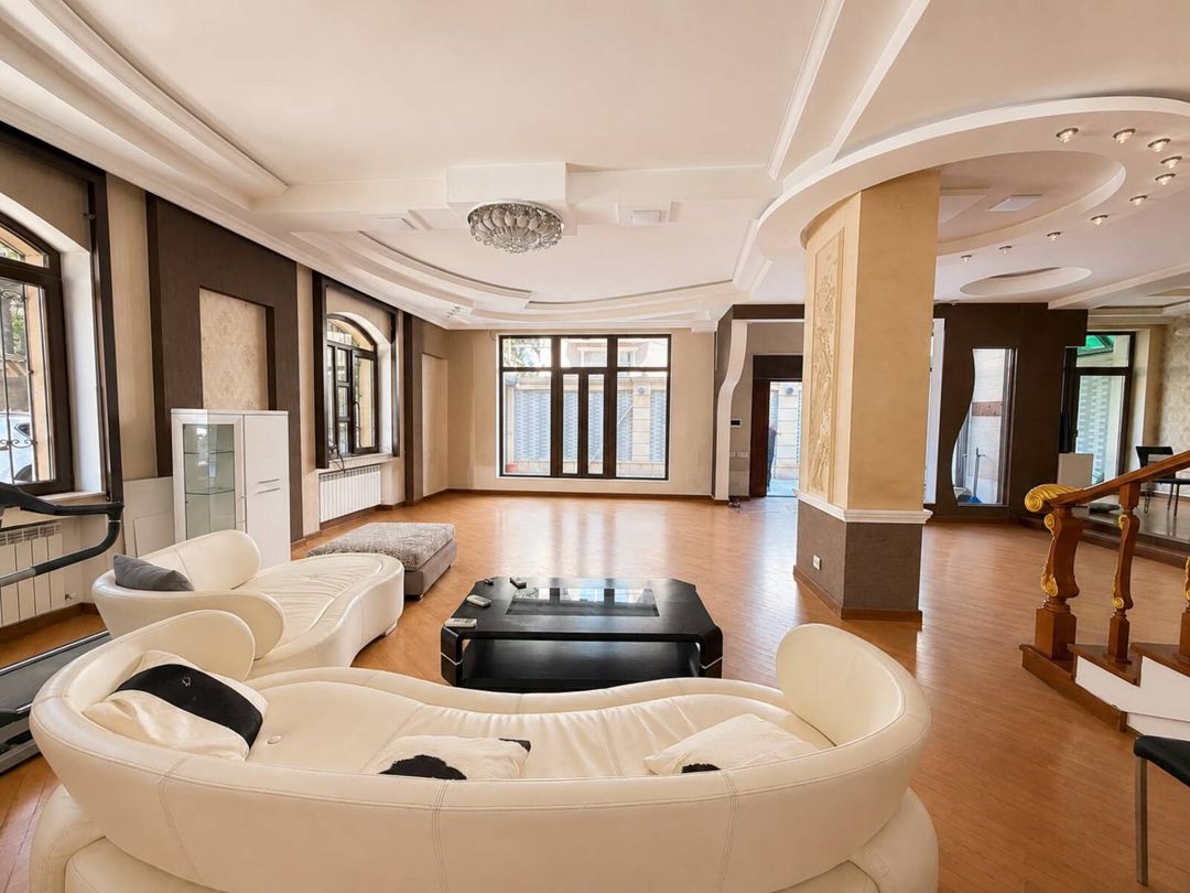 Satılır 6 otaqlı həyət evi/bağ evi 460 m² — Ev, villa, Bakı (4)