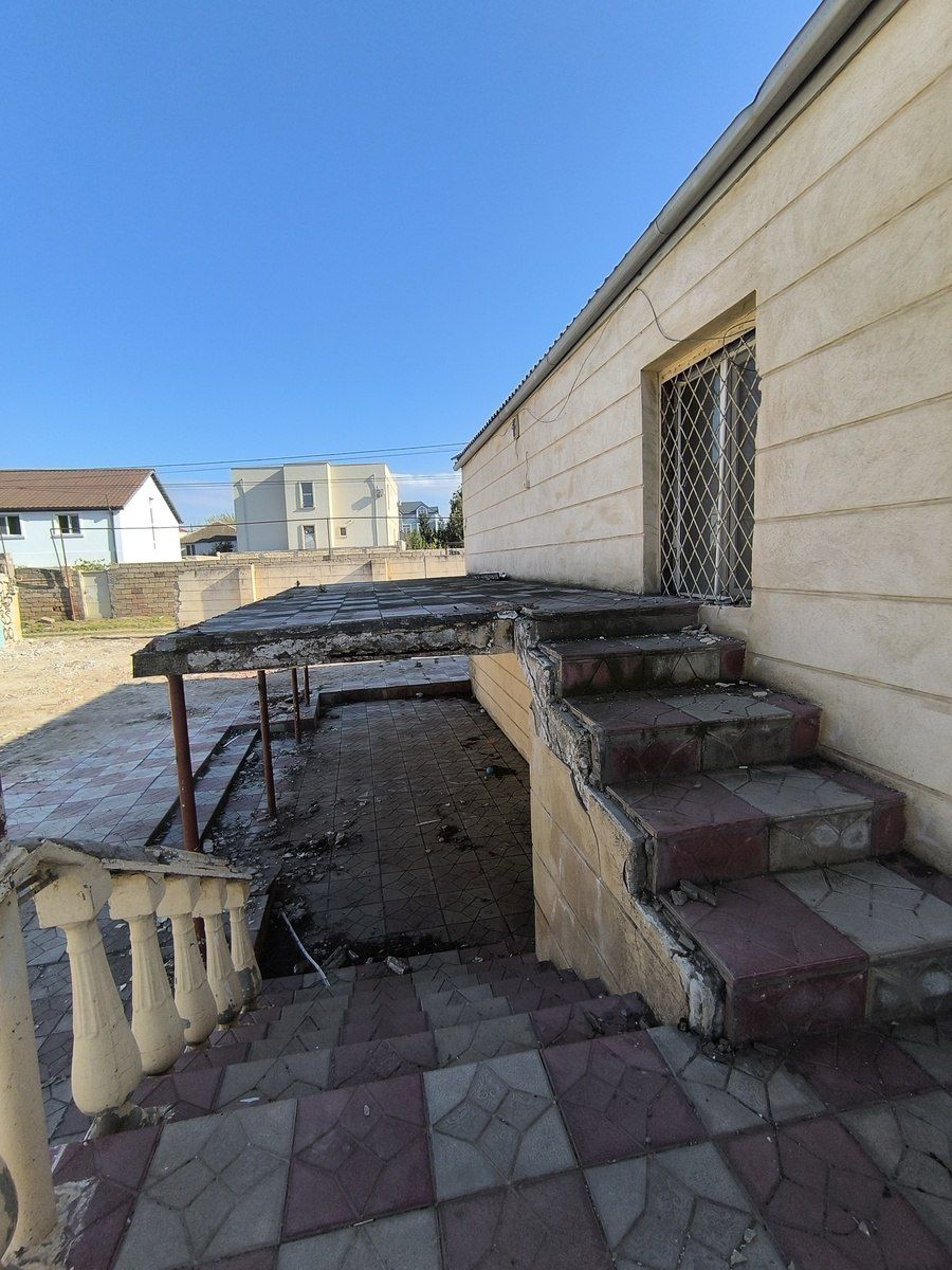 Satılır 5 otaqlı həyət evi/bağ evi 150 m² — Ev, villa, Bakı (7)
