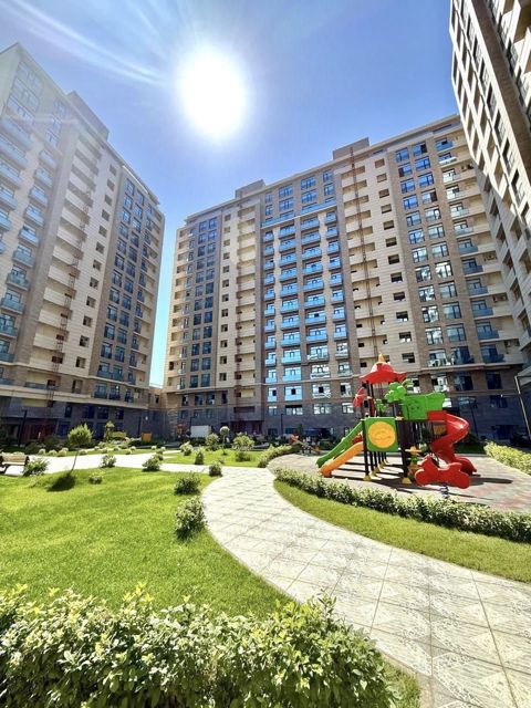 Satılır 4 otaqlı yeni tikili 164 m² — Bakı