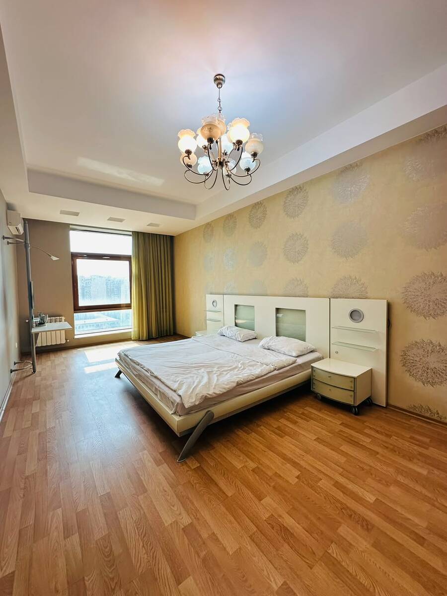 İcarəyə verilir 4 otaqlı yeni tikili 200 m² — Mənzil, Bakı (4)