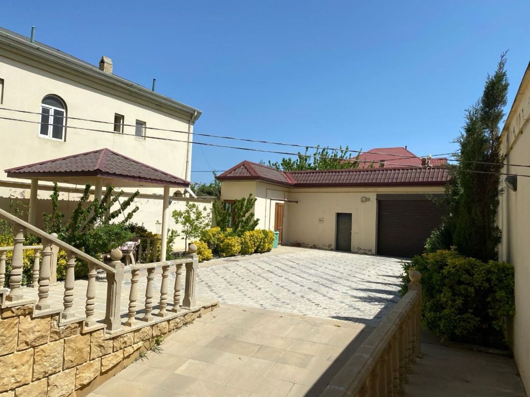 İcarəyə verilir 9 otaqlı həyət evi/bağ evi 450 m² — Ev, villa, Bakı (2)