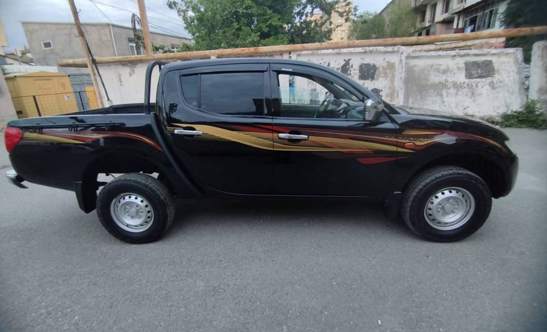 Mitsubishi L 200, 2010 il — Avtomobillər, Bakı (10)