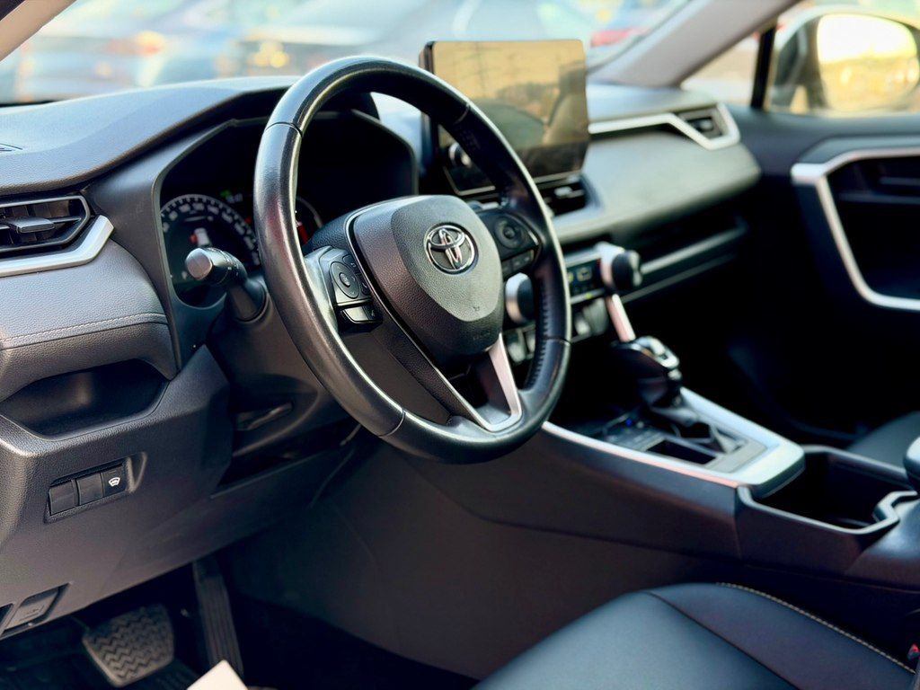Toyota RAV4, 2.5 L, 2022 il, 91 000 km — Avtomobillər, Bakı (11)