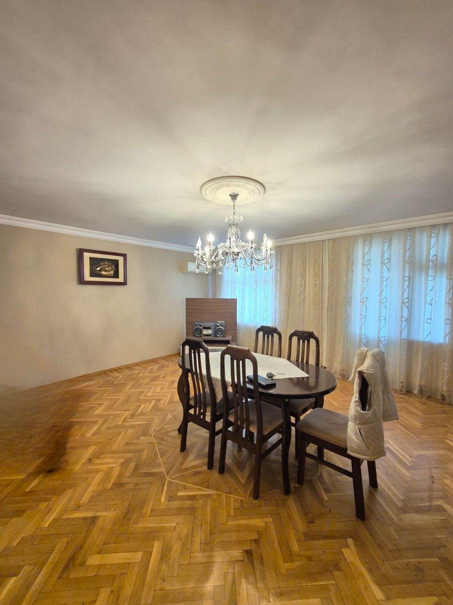 Satılır 3 otaqlı köhnə tikili 95 m² — Mənzil, Bakı (2)