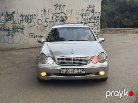 Mercedes C 240, 2.6 L, 2000 il, 245 450 km