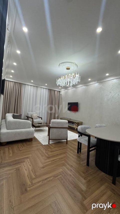 İcarəyə verilir 3 otaqlı yeni tikili 115 m²